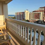 Apartman Miramar Palace 615s *