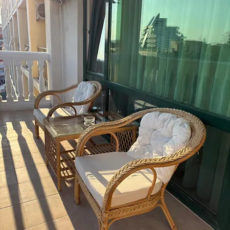 Miramar Palace 615s
