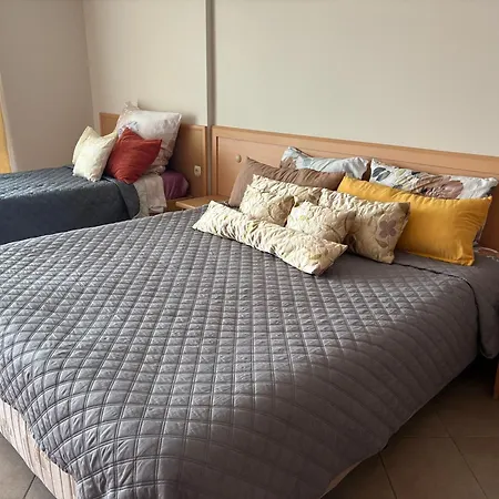 Miramar Palace 615s Apartament